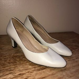 Off White Easy Spirit Heels